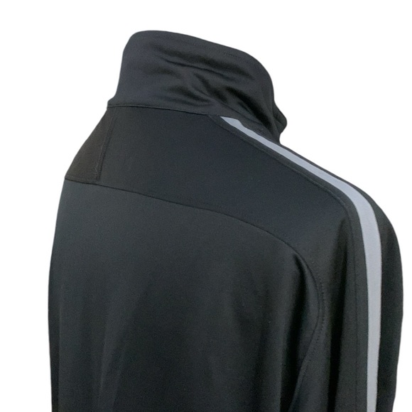 Nike lightweight full zip black and grey jacket with pockets - Picture 6 of 13